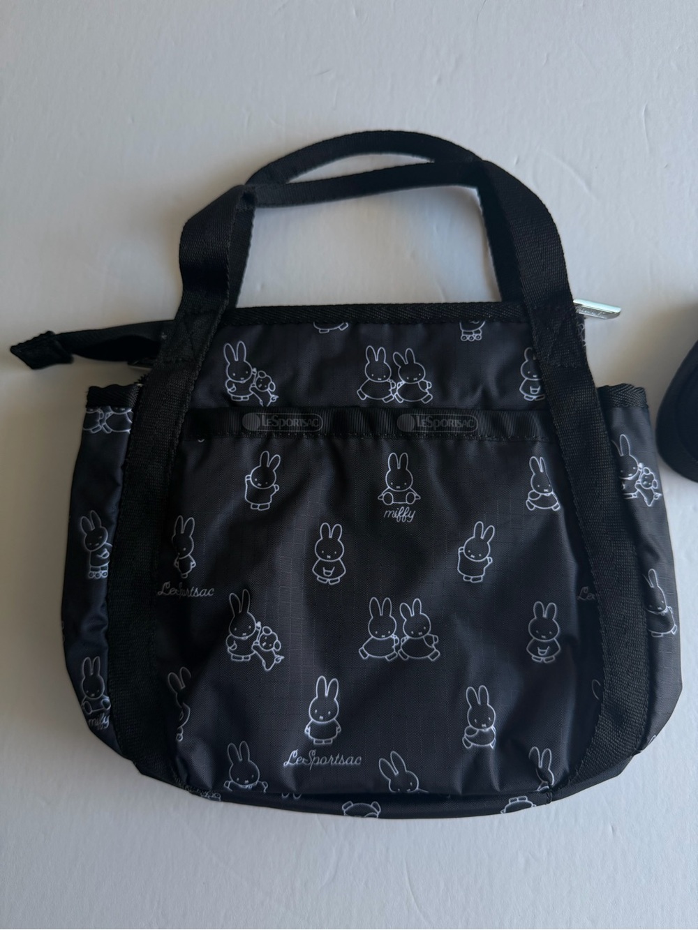 Lesportsac Small Jenni Crossbody Miffy Black Stencil